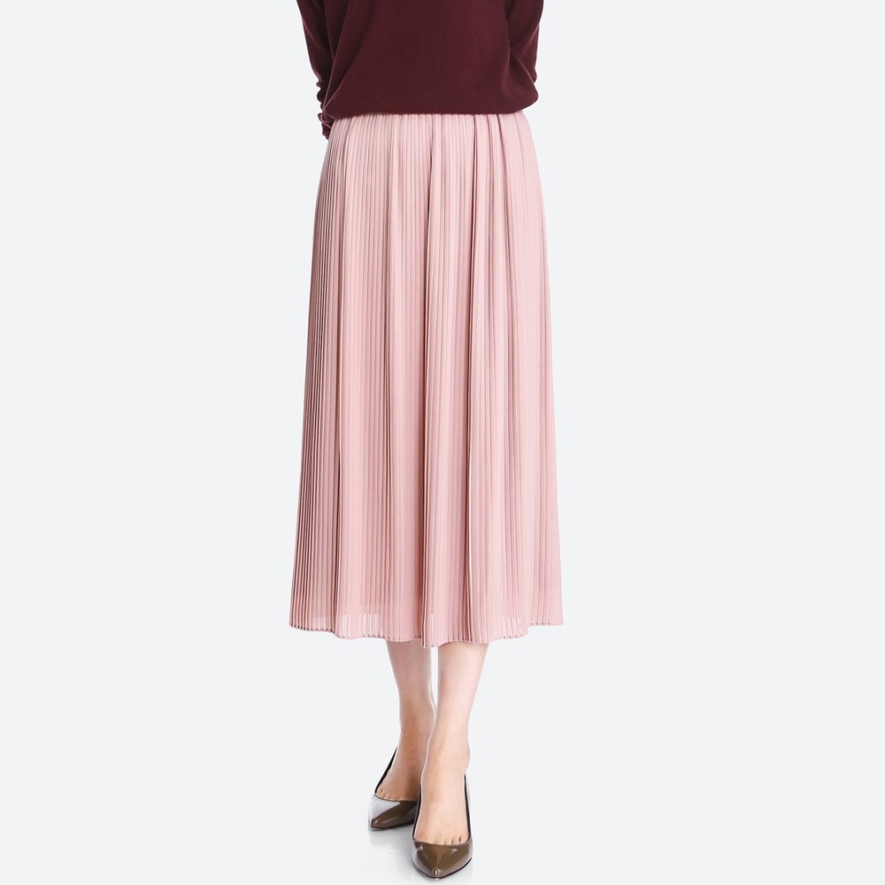 BRAND NEW UNIQLO HIGH WAISTED CHIFFON SKIRT.